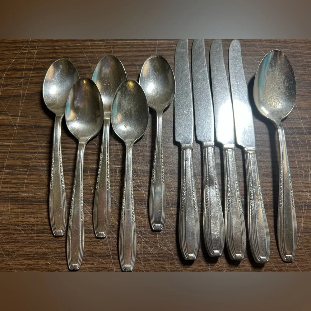 Harmony house Wallace 1944 serenade silverplate flatware